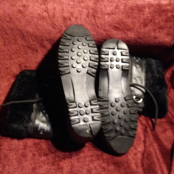 Snow boots - Picture 4 of 4